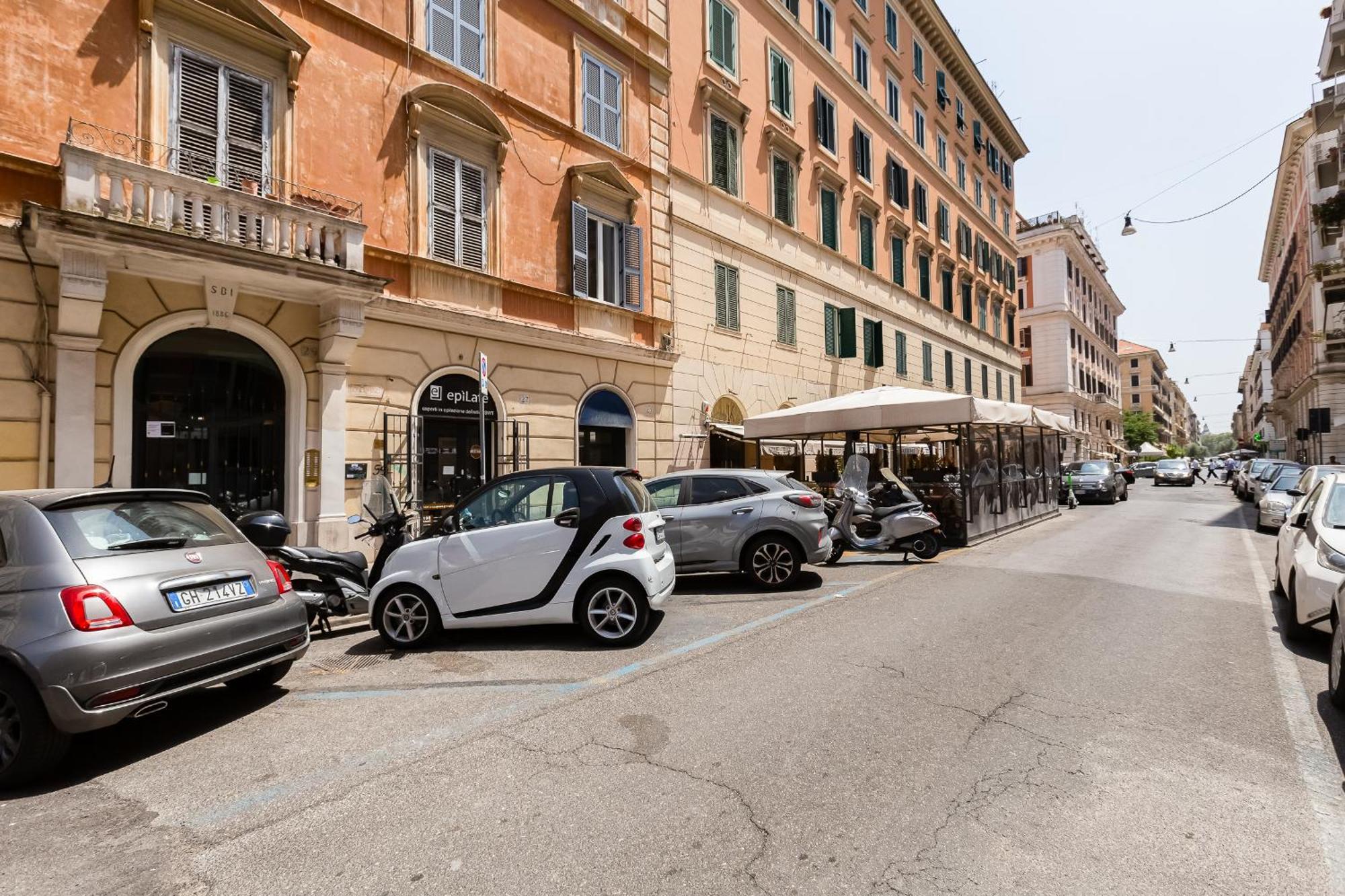 Bmga L Central Holiday House 2Bdr Near Vatican Рим Экстерьер фото